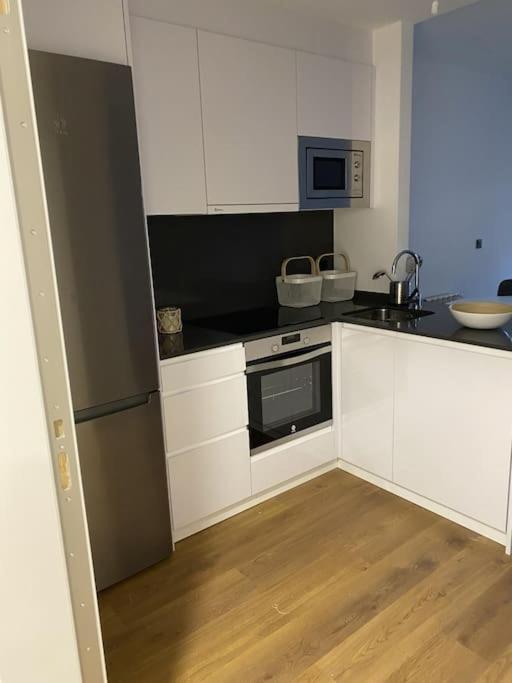 Precioso Apartamento Con Terraza Y Piscina En Portonovo-Sanxenxo Exterior photo